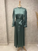 24Y4842 HENNİN ABİYE ELBİSE SATEN KEMER FİYONK DETAYLI ÖNÜ DÜĞME DETAY - 3
