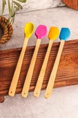 4'lü Yanmaz Yapışmaz Renkli Silikon Başlıklı Ahşap Spatula Seti - 3