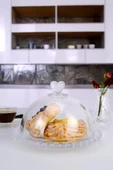 Digithome Cam Standlı Cam Kapaklı Kek Fanusu ve Pasta Sunum Standı Yuvarlak 20 Cm – SUR-14 C320.049 - 2