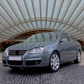 VW Jetta 2006-2011 Sol Salıncak Travers Konsolu 1K0199295F - 2