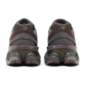 New Balance 9060 Truffle - 4