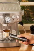 Karaca Coffee Art 1353 Süt Köpürtücülü 20 Bar Basınçlı Espresso, Latte Cappuccino Americano Makinesi - 4