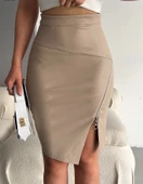 Kadın Yüksek Bel Yandan Fermuarlı Ve Yırtmaçlı Deri Etek - 1