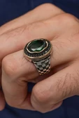 Yeşil Taşlı Kordon Modeli 925 Gümüş Erkek Yüzük thumbnail 3