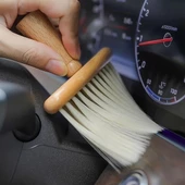 Araba İçin Ahşap Saplı Yumuşak Kıl Fırça Detaylı Toz Alma Temizleme Fırçası thumbnail 6