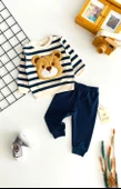 Neşeli Bebekler Peluş Ayıcık Kabartma Desenli Çizgili Yakadan Çıtçıtlı Mevsmlik Takım Lacivert thumbnail 1