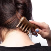 Ahşap Sandal Ağacı Gugu Masaj Yüz Masaj Gua Sha Saç Tarağı Model 2 thumbnail 4