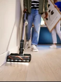 Philips 7000 Serisi Aqua XC7055/01 Şarjlı Dİkey Süpürge - 7