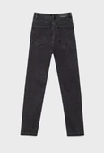 Stradivarius Slim Fit Mom Jean - 5