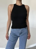 Siyah Halter Yaka Vücuda Oturan Triko Atlet - 1