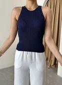 Lacivert Halter Yaka Vücuda Oturan Triko Atlet - 1