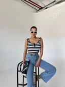 Siyah-Ekru Düğmeli Çizgili Crop Atlet - 5