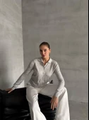 Gri Polo Yaka Mini Topçuklu Bluz - 4