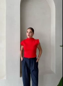 Kırmızı Star Broşlu Triko Bluz - 4
