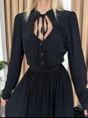 Siyah Önü Britli Ve Kemerli Vintage Elbise - 2