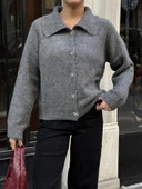 Antrasit Taşlı Fiyonk Düğmeli Hırka thumbnail 3