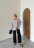 Gri Oversize Düşük Omuz Keten Gömlek - 3