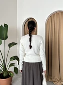 Ekru Three Bağlamalı Hırka - 3
