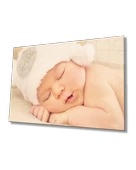 Beyaz Şapkalı Uyuyan Bebek Dekoratif ve Modern Cam Tablo - 1