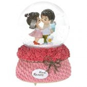 İlk Öpücük A Su Küresi Kurmalı Büyük Boy Kar Küresi - 1