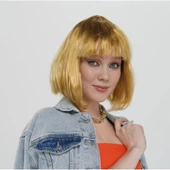 Düz Kesim Küt Parti Peruğu Altın Renk thumbnail 2