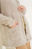 Düğmeli Peluş Hırka Bej thumbnail 4