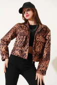 Leopar Desen Tünelli Kısa Ceket Leopar thumbnail 2