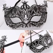 Kristal Gümüş Taşlı Siyah Lazer Kesim Metal Lüks Maske - 1