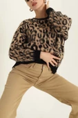 VıoShıne Kadın Leopar Desenli Sakallı Triko Kazak - 1