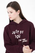Kadın Baskılı Kapüşonlu Sweat Ekru - 12