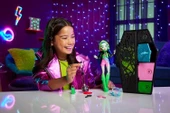 Monster High Neon Frights Bebekler HNF81 Ghoulia - 2