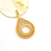 Çeyrek Altın Çerçeveli Kolye Ucu Altın Kaplama TGR-696 thumbnail 3
