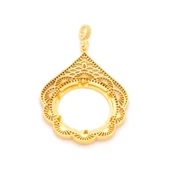 Tam Altın Çerçeveli Kolye​ Ucu Altın Kaplama İşlemeli TGR-598 thumbnail 5