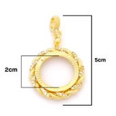 Yarım Altın Çerçeveli Kolye Ucu Altın Kaplama İşlemeli TGR-622 thumbnail 2