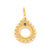 Yarım Altın Çerçeveli Kolye Ucu Altın Kaplama İşlemeli TGR-647 thumbnail 1