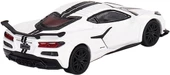 Mini GT 677 Chevrolet Corvette Z06 2023 Arctic White LHD Model Araba - 3