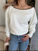 Kadın Kayık Yaka Boncuk Detaylı Kazak Ekru thumbnail 1