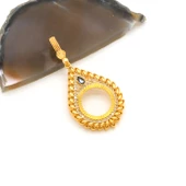 Çeyrek Altın Çerçeveli Kolye Ucu Altın Kaplama TGR-678 thumbnail 4