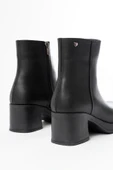 5109-3022 Siyah Fermuarlı Kalın Topuklu Günlük Kadın Bot - 5