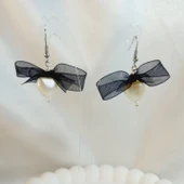 Siyah Fiyonk Kurdele Detaylı Aesthetic Soft Vibes Vintage Coquette Kalp İnci Küpe - 1