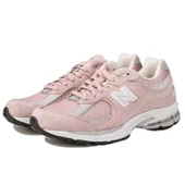 new balance 2002r cherry blossom powder thumbnail 1