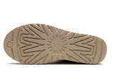UGG Women's Classic Ultra Mini - 5