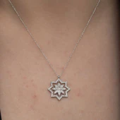 Gümüş Kar Tanesi Kadın Kolye thumbnail 4