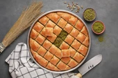 Çelebioğulları Özel Kare Baklava 2 KG TEPSİ - 1