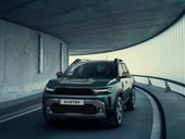 RENAULT DUSTER *4x2* 2024 2025 ARACA ÖZEL 4D HAVUZLU PASPAS thumbnail 2