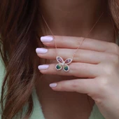 Beyaz Zirkon Taşlı Renkli Kelebek Model Rose Gold Kaplama Gümüş Kolye thumbnail 1