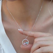 Baget Çerçeveli Kelebek Gümüş Kolye thumbnail 3