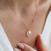 Sedef Taşlı Ay Yıldız Figürlü Rose Gold Kaplama Gümüş Kolye thumbnail 1