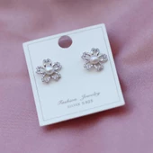 İnci Çiçek Zirkon Taşlı Gümüş Küpe thumbnail 1