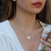 Beyaz Mine İşli Yonca Charmlı Gold Kaplama Gümüş Kolye thumbnail 1